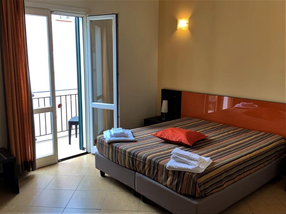 Cerri Hotel Trapani Exteriör bild