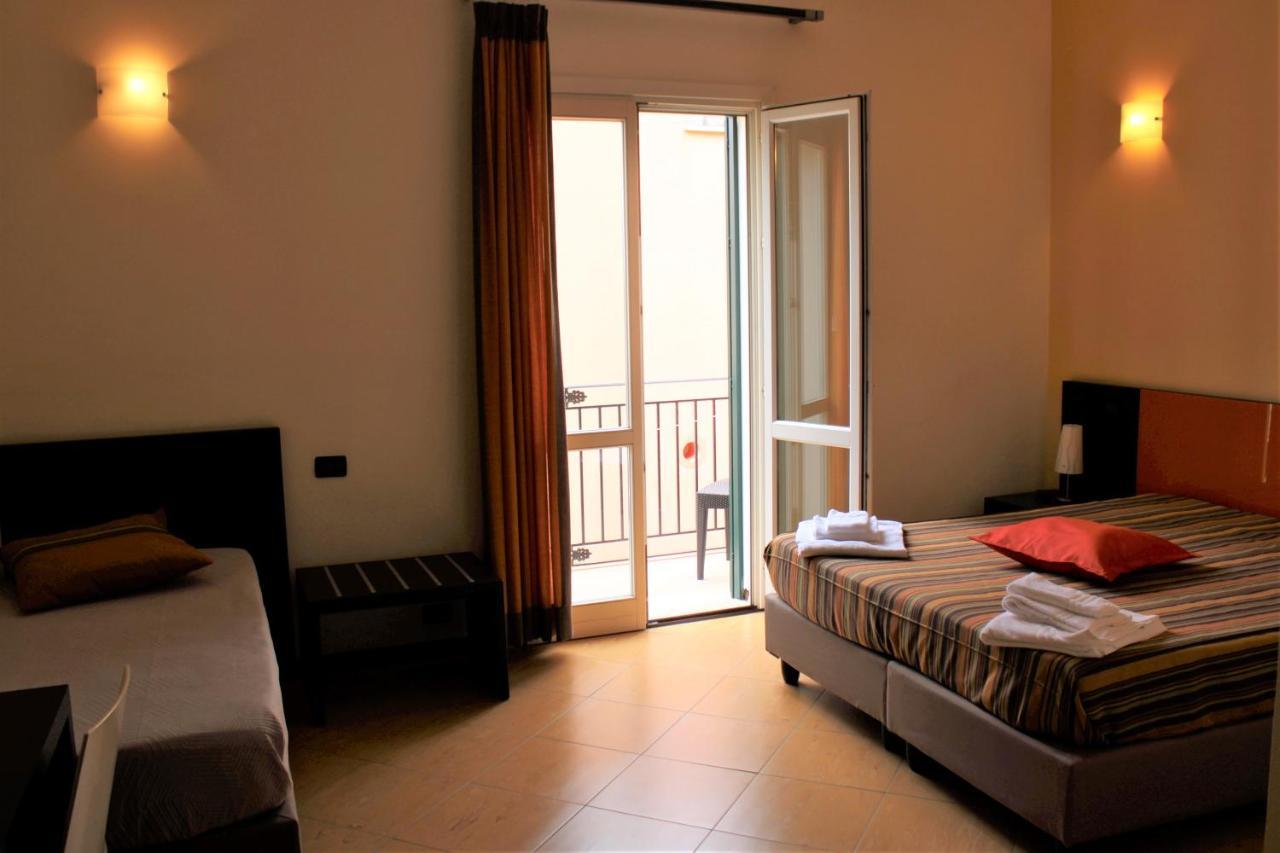 Cerri Hotel Trapani Exteriör bild