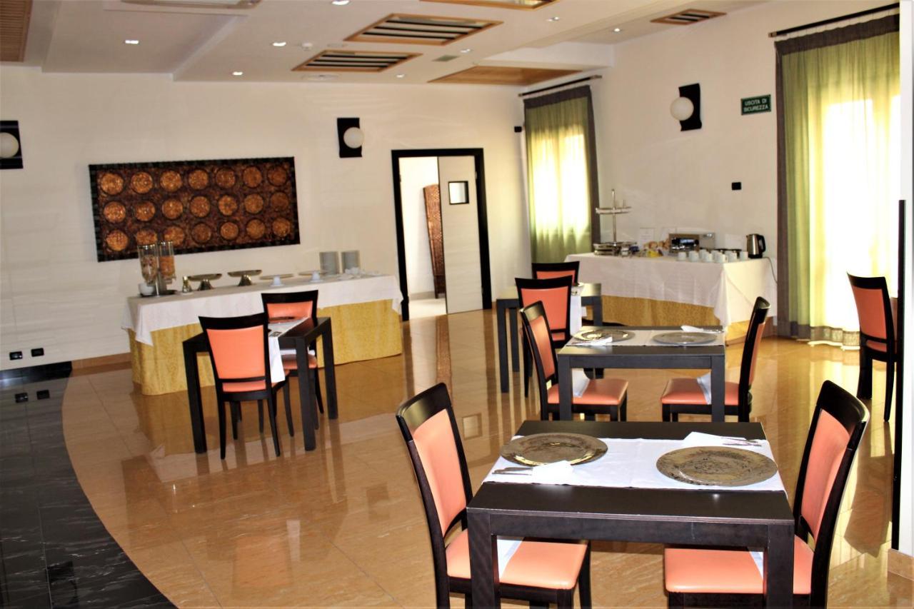 Cerri Hotel Trapani Exteriör bild