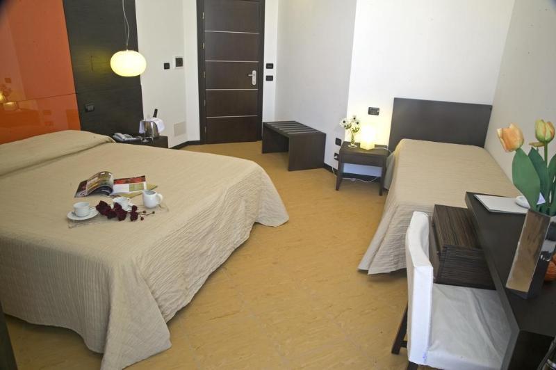 Cerri Hotel Trapani Exteriör bild