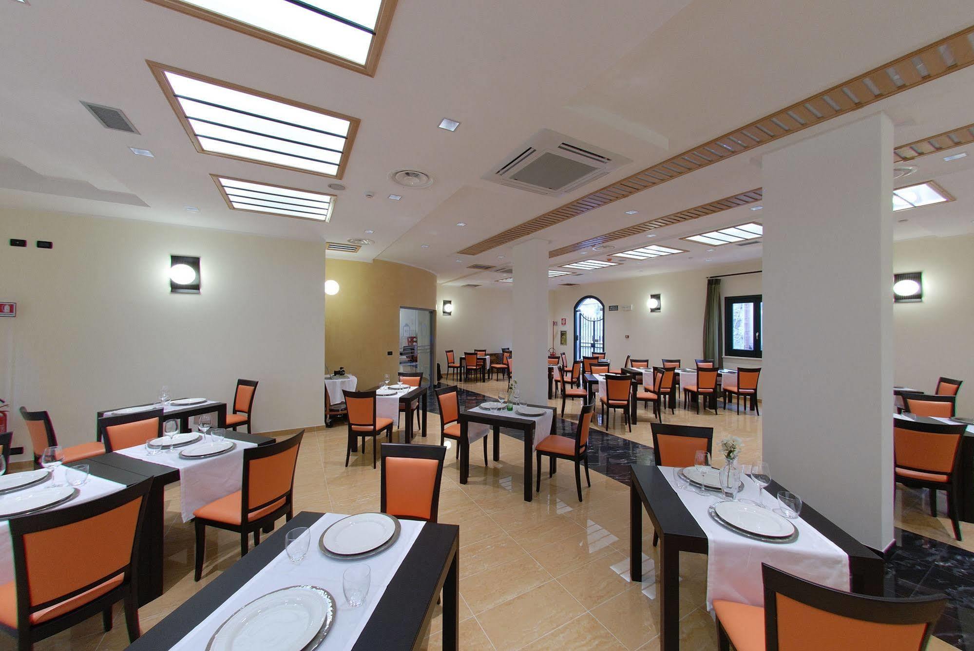 Cerri Hotel Trapani Exteriör bild